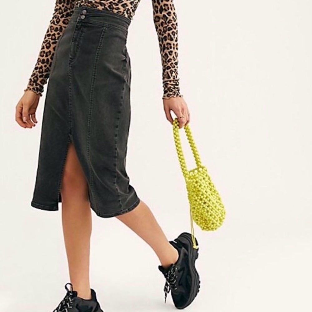 Free People We The Free Maddie Black Denim Midi Skirt Front Slit Button Fly 25